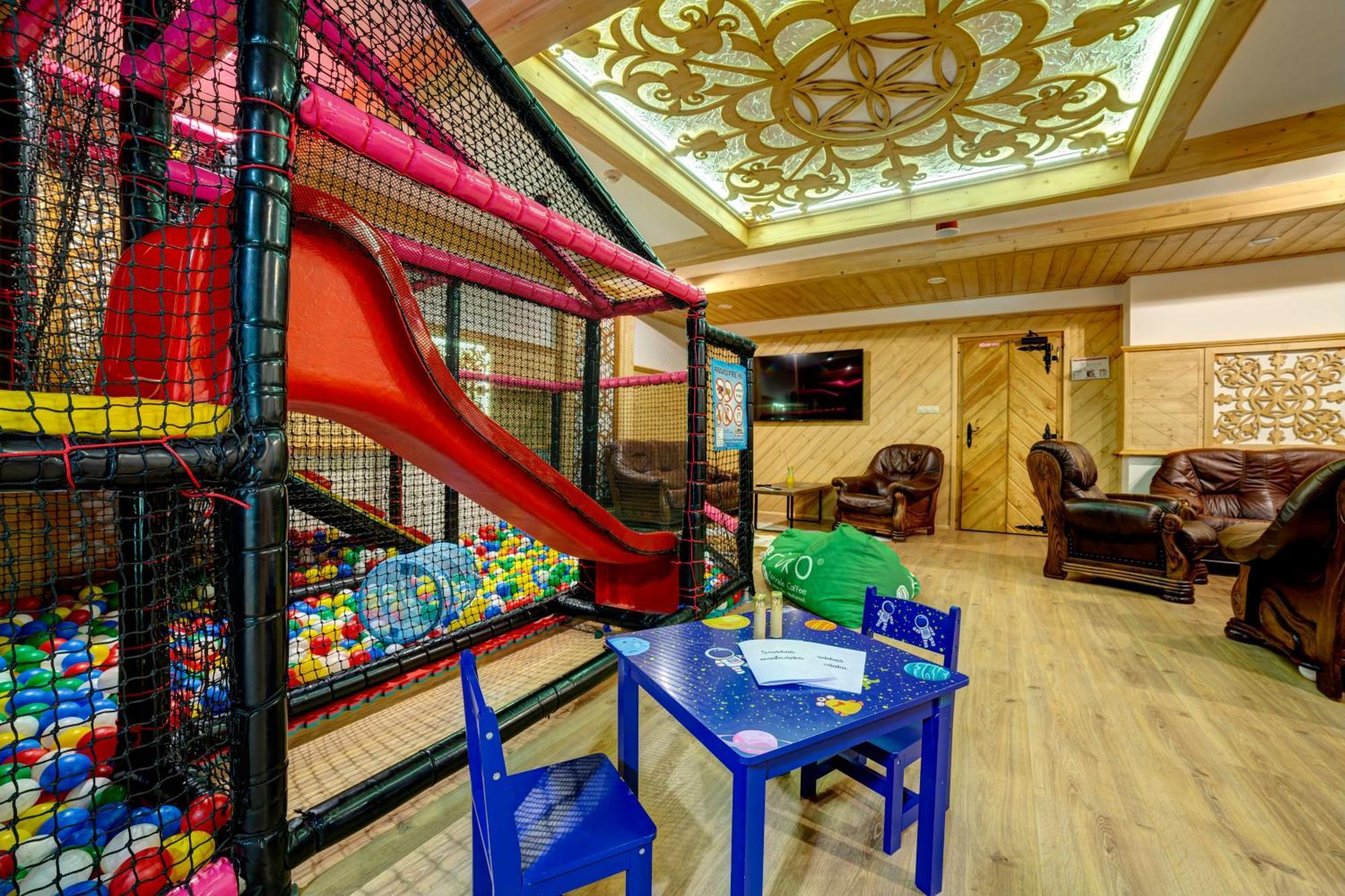 Hotel Strachan Family Jasna Dolina Demianowska Zewnętrze zdjęcie